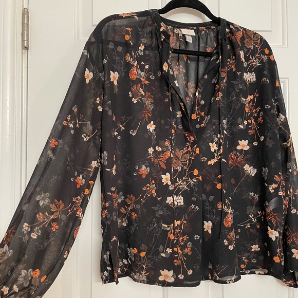 A New Day Black Fall Woodsy Floral Printed Long Sleeve Billowy Peasant Blouse - Picture 5 of 15